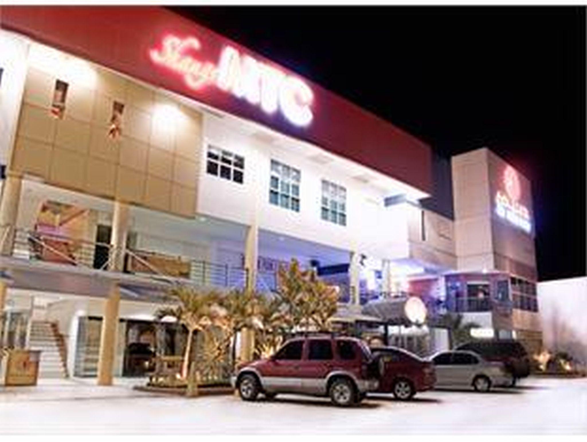 Dulcinea Hotel And Suites Lapu-Lapu City Exterior foto