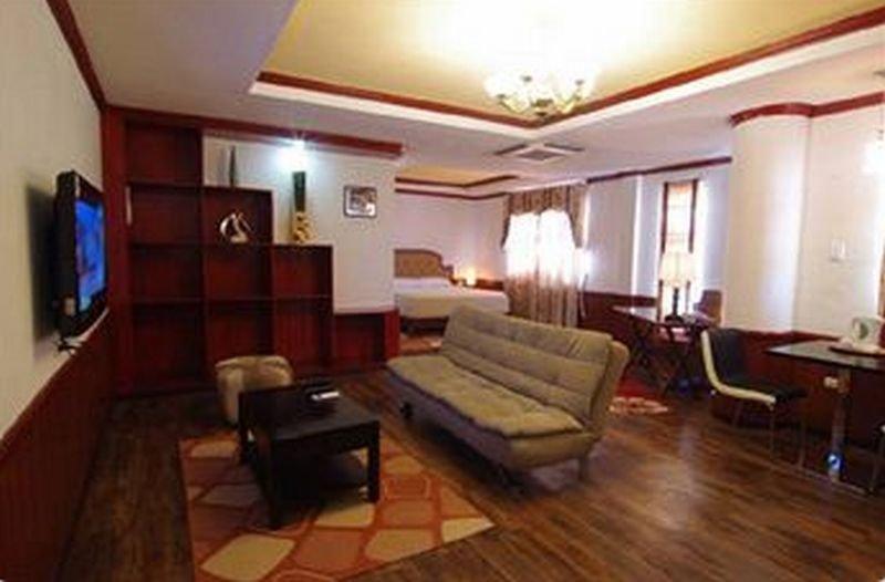 Dulcinea Hotel And Suites Lapu-Lapu City Exterior foto