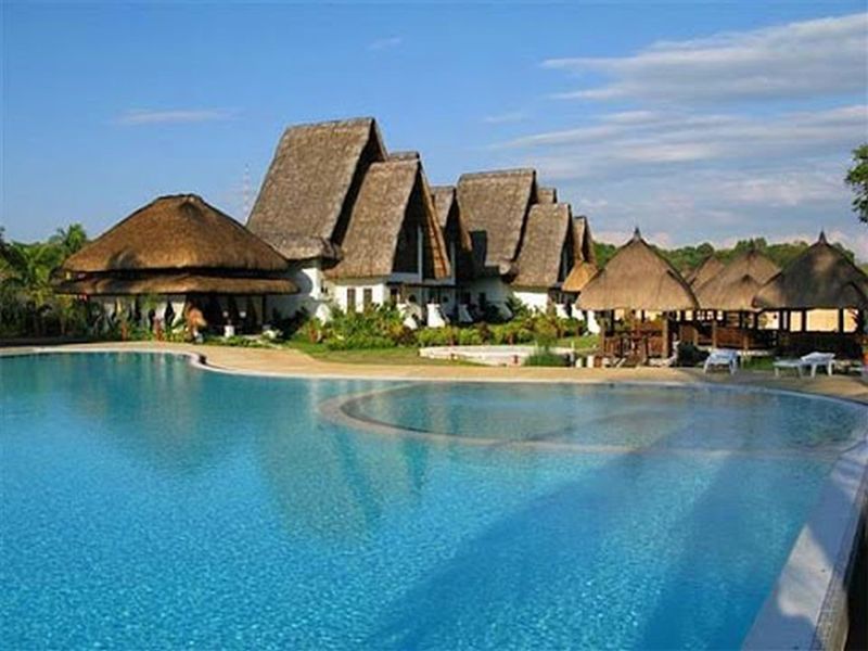Dulcinea Hotel And Suites Lapu-Lapu City Exterior foto
