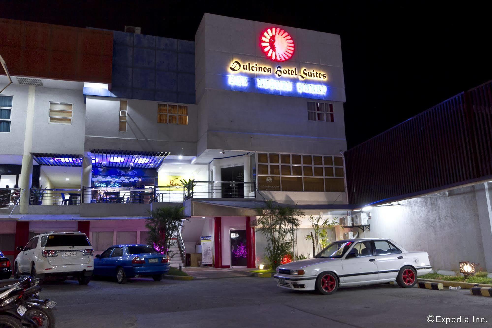 Dulcinea Hotel And Suites Lapu-Lapu City Exterior foto