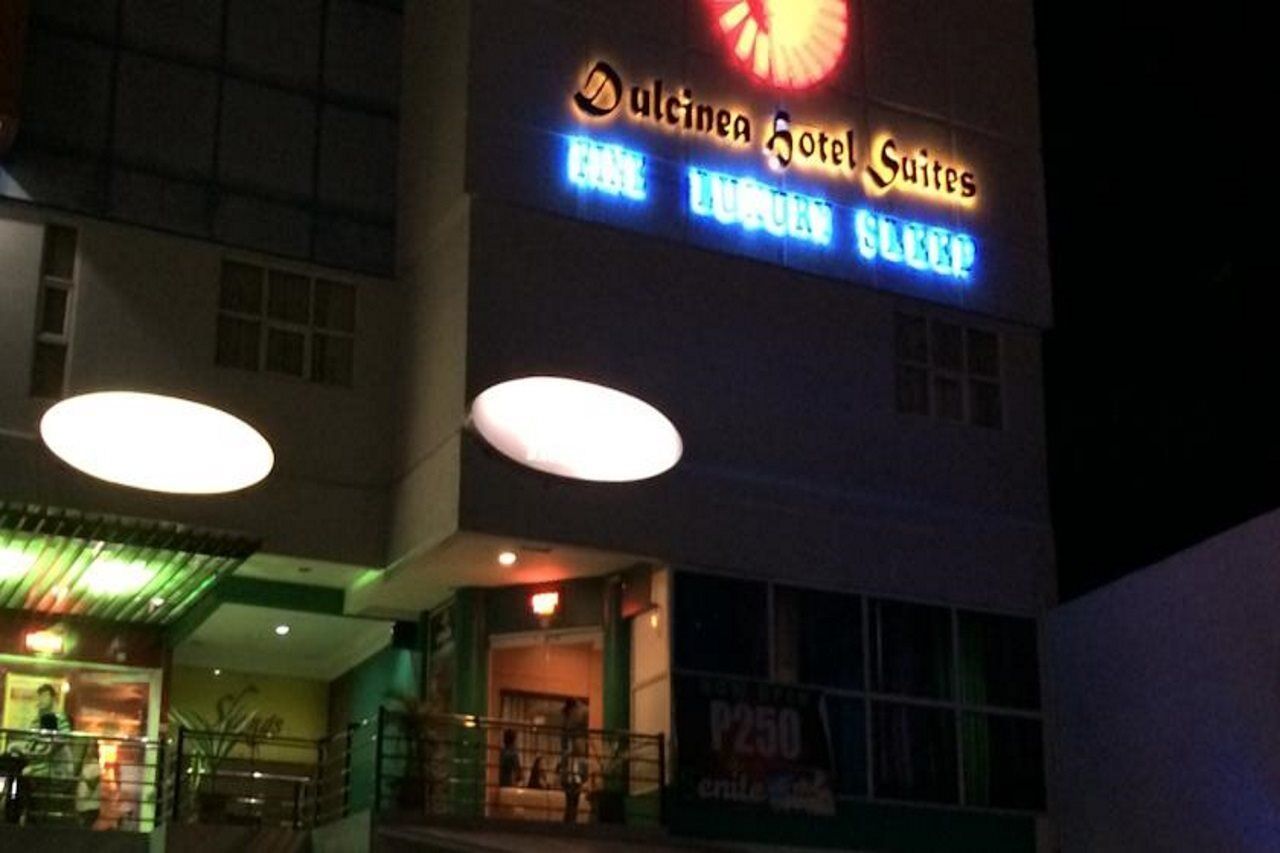 Dulcinea Hotel And Suites Lapu-Lapu City Exterior foto